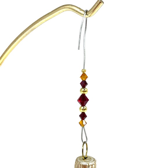Red Envelope red & gold glass egg Christmas ornament w/handmade beaded hook - Picture 3 of 9